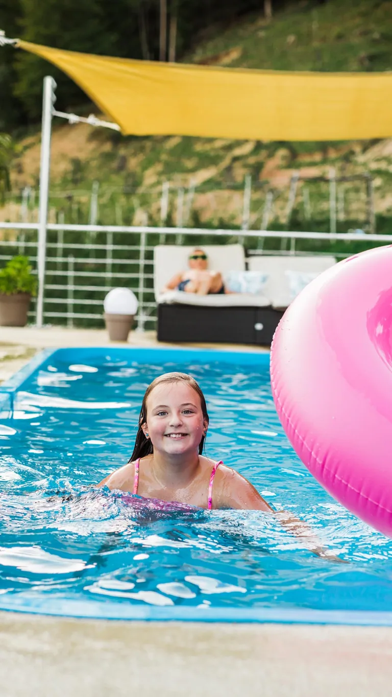 Schwimmen in Völlan bei Lana